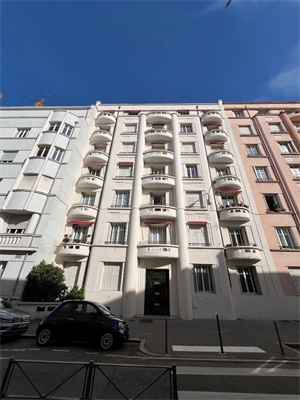 appartement à la vente -   69006  LYON 6E ARRONDISSEMENT, surface 75 m2 vente appartement - APR732257